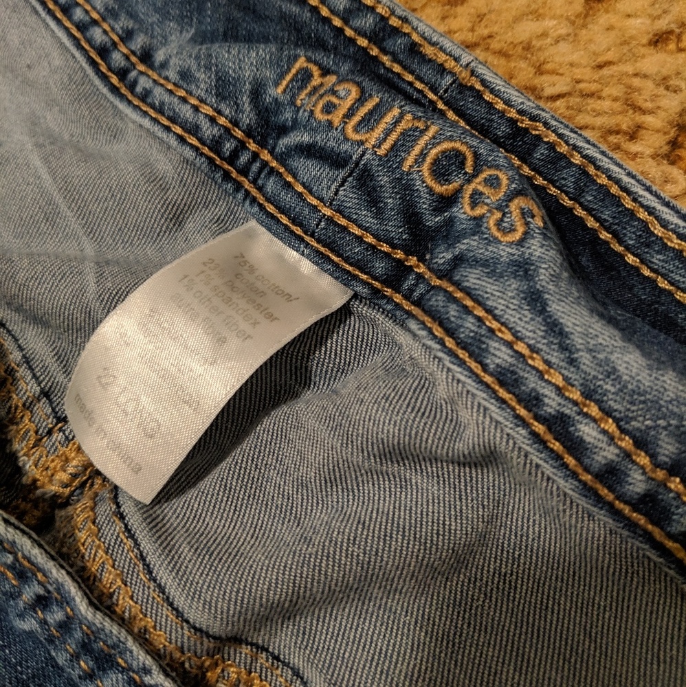 Maurices Jeans size 22